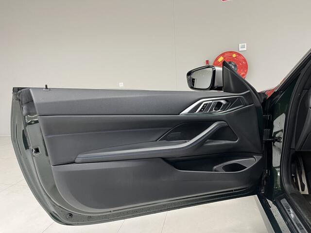 BMW 4-SERIE Coupé 420i M-Sport | Camera | Privacy Glass | Voorbereiding Driving Assistance | 20" M-Performance