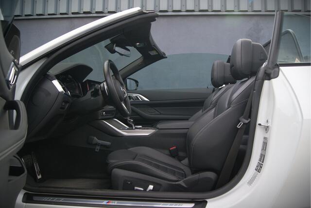 BMW 4-SERIE Cabrio M440i xDrive 374PK High Ex. ACC/Nekverw./Stuurwielverw./Harman-Kardon/Memory/Wegkl-Trhk