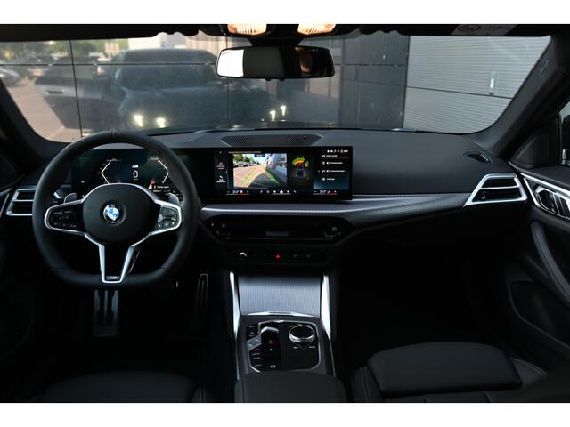 BMW 4-SERIE Gran Coupé 420i M Sport Automaat / Comfort Access / Achteruitrijcamera / Adaptieve LED / Stuurverwarming / Stoelverwarming