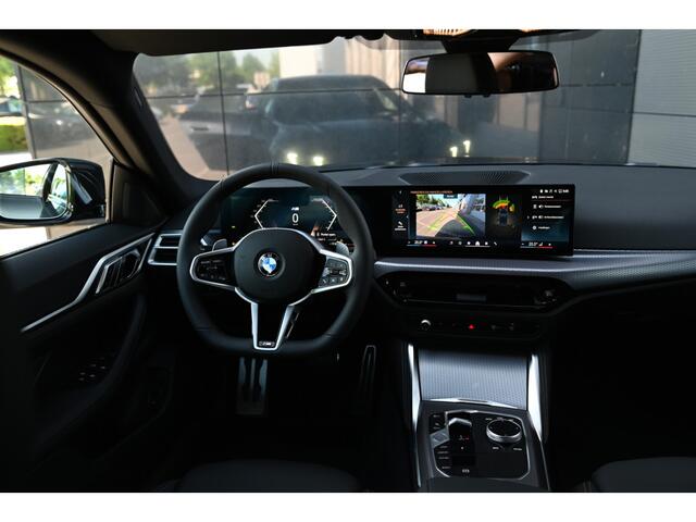 BMW 4-SERIE Gran Coupé 420i M Sport Automaat / Comfort Access / Achteruitrijcamera / Adaptieve LED / Stuurverwarming / Stoelverwarming
