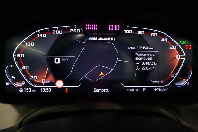 BMW 4-SERIE Cabrio M440i xDrive High Executive / Air Collar (nekverwarming / BMW Laserlight / Elektr. verstelbare voorstoelen (links met memory) / Harman Kardon Surround Sound / Stoelverwarming / 20" / Rondomzichtcamera / HUD / Apple Carplay - Android Auto / Adaptief