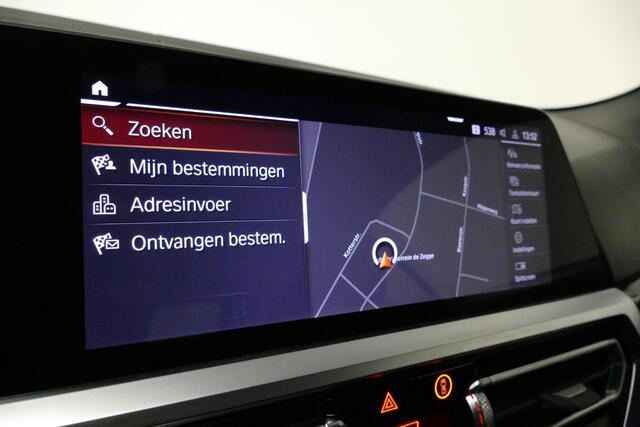 BMW 4-SERIE Cabrio M440i xDrive High Executive / Air Collar (nekverwarming / BMW Laserlight / Elektr. verstelbare voorstoelen (links met memory) / Harman Kardon Surround Sound / Stoelverwarming / 20" / Rondomzichtcamera / HUD / Apple Carplay - Android Auto / Adaptief