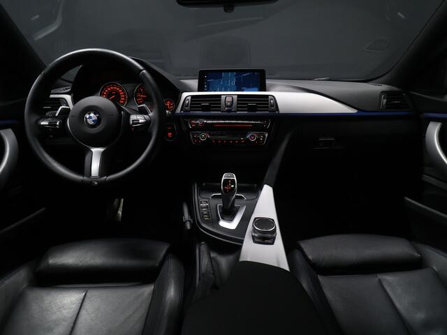BMW 4-SERIE Gran Coupé 420i M Sport [SCHUIFKANTELDAK, CRUISE, STOELVERWARMING, HEAD UP, CAMERA, PDC V+A, ELEKTRISCHE ACHTERKLEP, BLUETOOTH, DUAL ZONE CLIMATE, VOL LEDER, NAVIGATIE, NIEUWSTAAT]