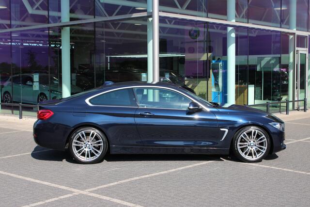 BMW 4-SERIE Coupé 418i High Executive Automaat / Sportstoelen / Cruise Control / Stoelverwarming