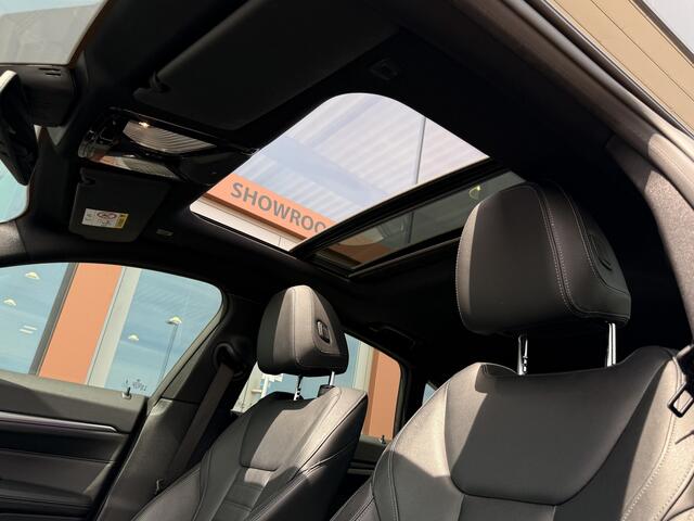 BMW 4-SERIE Gran Coupé 420i M-Sport | Pano | Leder | DAB | Apple Carplay | Individual Dravitgrau