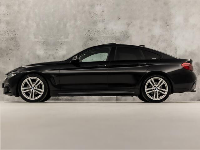 BMW 4-SERIE Gran Coupé 418i M Sport Automaat (SCHUIFDAK, M PAKKET, GROOT NAVI, HARMAN/KARDON, STOELVERWARMING, GETINT GLAS, SPORTSTOELEN, PARKEERSENSOREN, NIEUWE APK, NIEUWSTAAT)