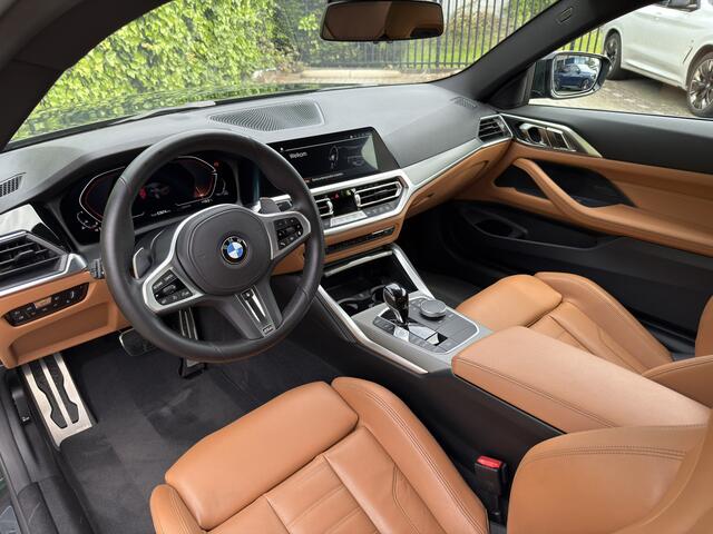 BMW 4-SERIE Coupé 420i | High Exe | M-Sport | 19'' | Stuur + Stoelverw. | Camera | HiFi | Comfort Access | M-Stoel.