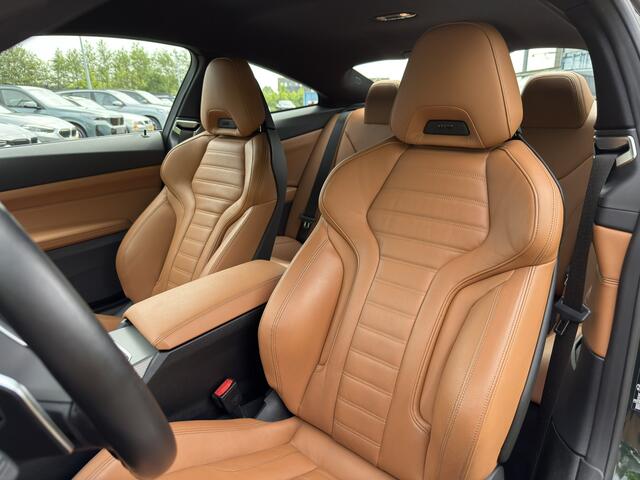 BMW 4-SERIE Coupé 420i | High Exe | M-Sport | 19'' | Stuur + Stoelverw. | Camera | HiFi | Comfort Access | M-Stoel.