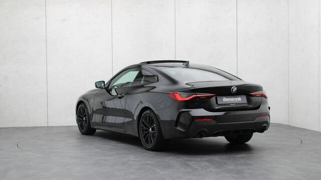 BMW 4-SERIE Coupé 430i High Executive M-Sport | Schuifdak | Leder | Parking Assistant Plus | Memory