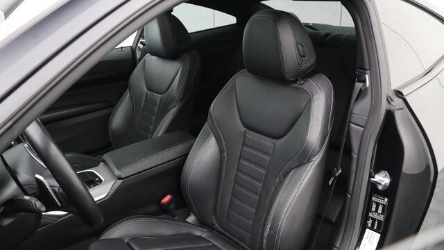 BMW 4-SERIE Coupé 430i High Executive M-Sport | Schuifdak | Leder | Parking Assistant Plus | Memory