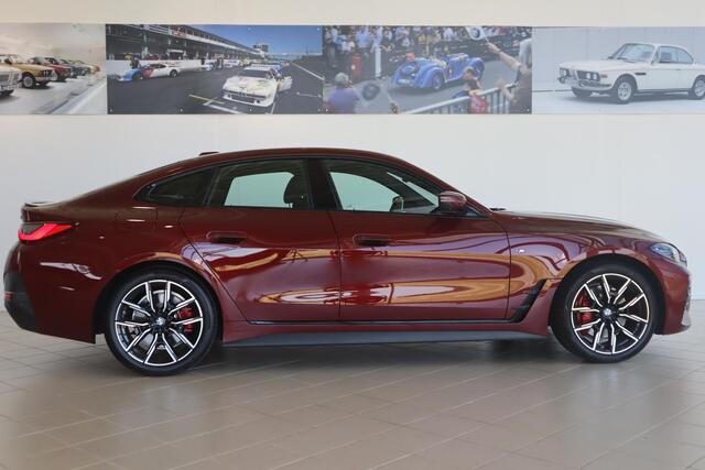 BMW 4-SERIE 420i Gran Coupe | M Sportpakket Pro | Harman Kardon | Driving Assistant Professional | achteruitrijcamera