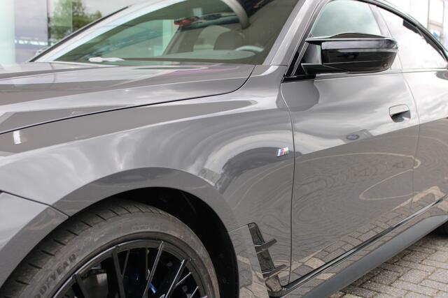 BMW 4-SERIE Gran Coupé M440i xDrive High Executive Automaat / Schuif-kanteldak / Laserlight / M Adaptief onderstel / Parking Assistant Plus / Comfort Access