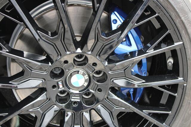 BMW 4-SERIE Gran Coupé M440i xDrive High Executive Automaat / Schuif-kanteldak / Laserlight / M Adaptief onderstel / Parking Assistant Plus / Comfort Access