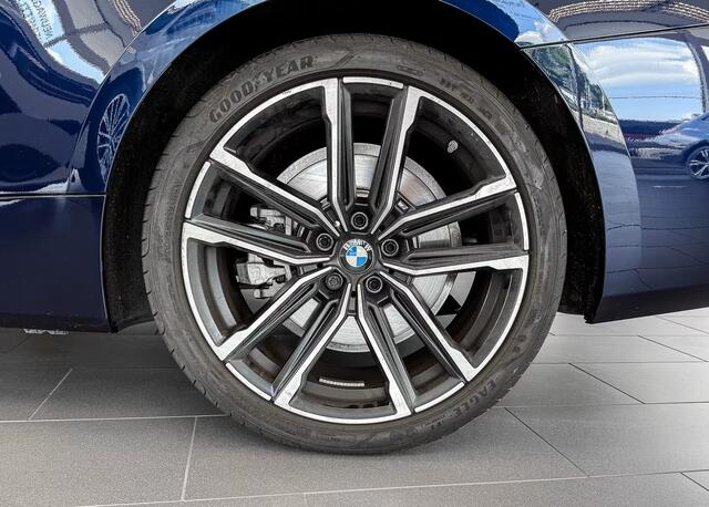 BMW 4-SERIE Cabrio 430i xDrive M Sport 245 PK WideScreen ACC Camera Trekhaak Memory 19 Inch