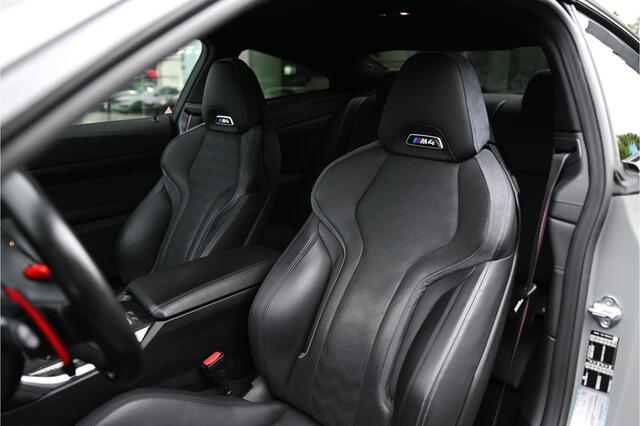 BMW 4-SERIE Coupé M4 Competition Automaat / M Drive Professional / M Sportstoelen / Comfort Access / Stoelventilatie / Laserlight / Harman Kardon / Head-Up / Parking Assistant Plus