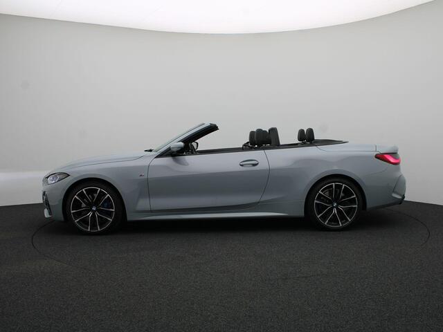 BMW 4-SERIE Cabrio M440i xDrive Driving Assistant Professional | Air Collar | Head Up Display | Harman Kardon | 19''