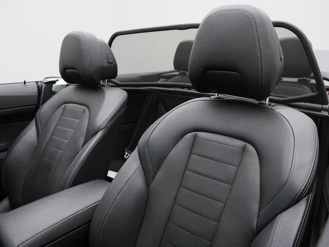 BMW 4-SERIE Cabrio M440i xDrive Driving Assistant Professional | Air Collar | Head Up Display | Harman Kardon | 19''