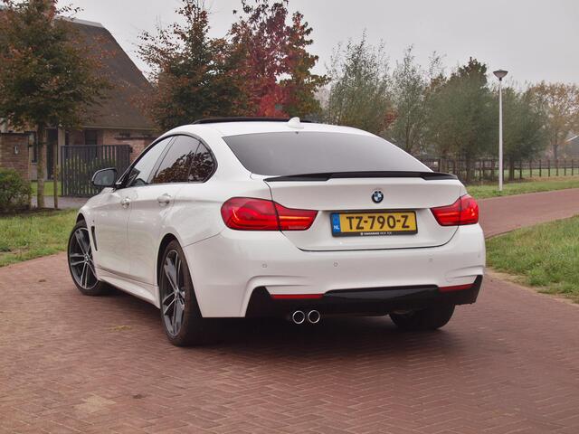 BMW 4-SERIE Gran Coupé 420i High Executive | M-Pakket | Panoramadak | Trekhaak | NL-Auto |