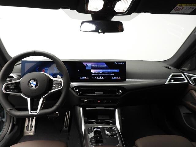 BMW 4-SERIE Gran Coupé 420i | M Sportpakket Pro | Schuif-/kanteldak | Harman Kardon | Stuurwielrand verwarmd