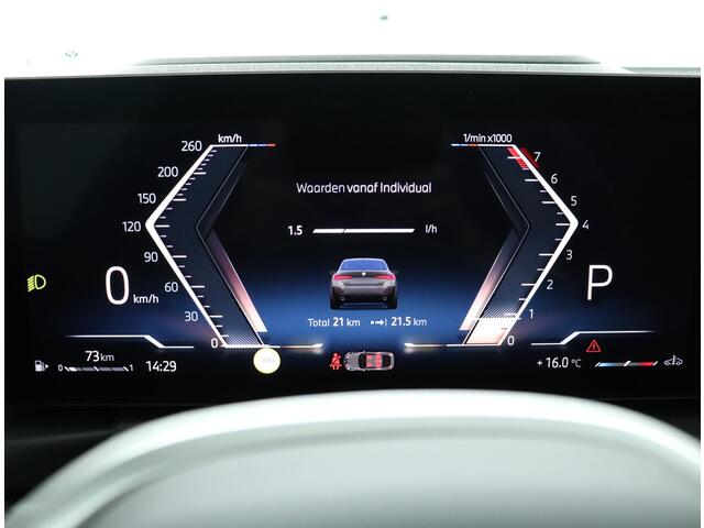 BMW 4-SERIE Gran Coupé 420i | M Sportpakket Pro | Schuif-/kanteldak | Head-Up Display | Active Cruise Control | Trekhaak |