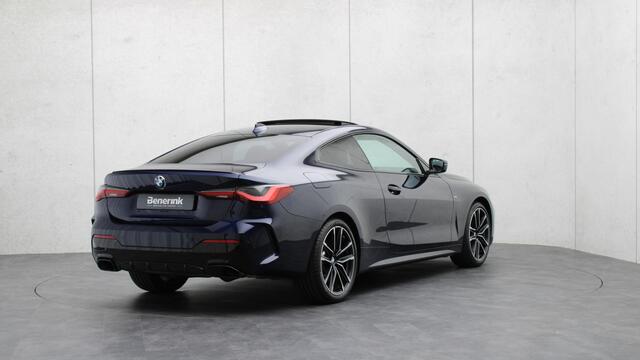 BMW 4-SERIE Coupé M440i xDrive High Executive | Schuifdak | Harman/Kardon | Laserlight | Head-up | Comfort Access