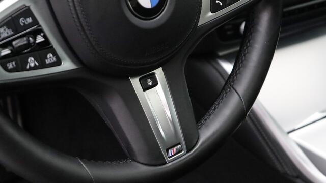 BMW 4-SERIE Coupé M440i xDrive High Executive | Schuifdak | Harman/Kardon | Laserlight | Head-up | Comfort Access