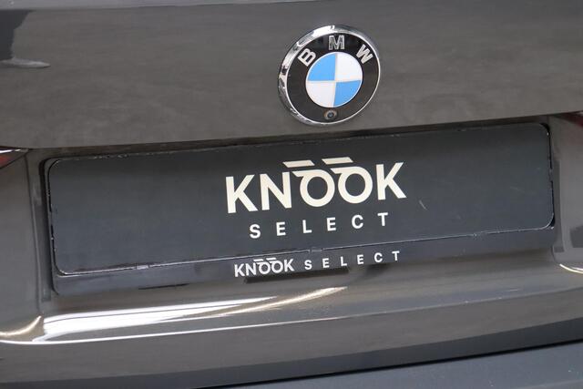 BMW 4-SERIE Gran Coupé 420i High Executive M Sport Pakket Automaat / Widescreen Display / Adaptieve Cruise Control / Leder / 19 Inch / Head-Up Display / Shadow Line / Hifi / Stoelverwarming / Extra Getint Glas / Achteruitrijcamera