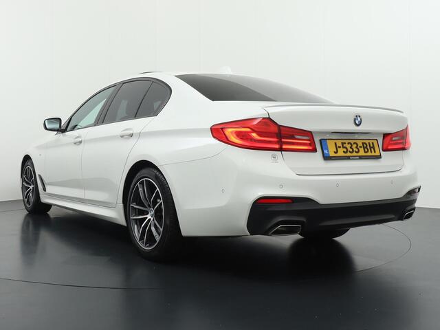 BMW 5-SERIE 520i High Executive Edition M Pakket Leder Schuifdak Memory