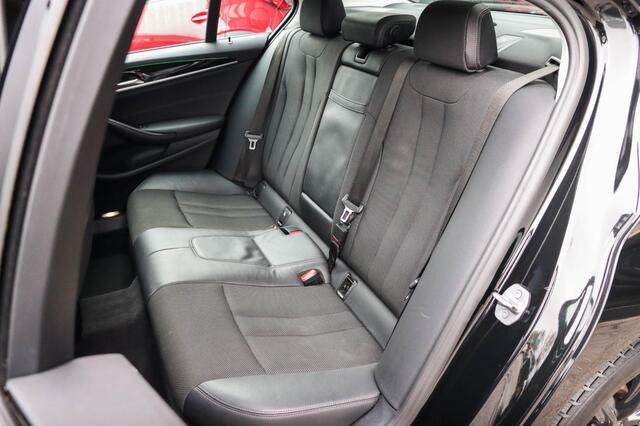 BMW 5-SERIE 520i Executive Sportline Automaat | Slechts