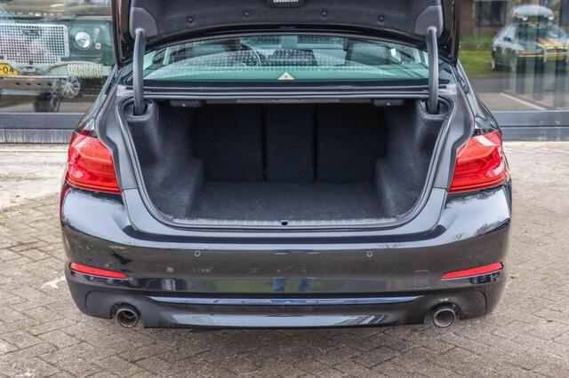 BMW 5-SERIE 520i Executive Sportline Automaat | Slechts