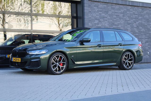 BMW 5-SERIE Touring 540d xDrive High Executive | BTW | PANO | M-SPORT | 4WIELSTUR | HUD | 360 | KEYLESS | ELEK TREKHAAK |
