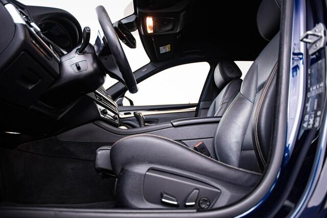 BMW 5-SERIE Touring M550xd M Sport - Comfort Access - Ambiance verlichting - PDC Voor/Achter - Driving Assistant - Elektrisch verstelbare/verwarmde stoelen - Head Up - Bang & Olufsen - Soft Close - Getinte Ruiten -