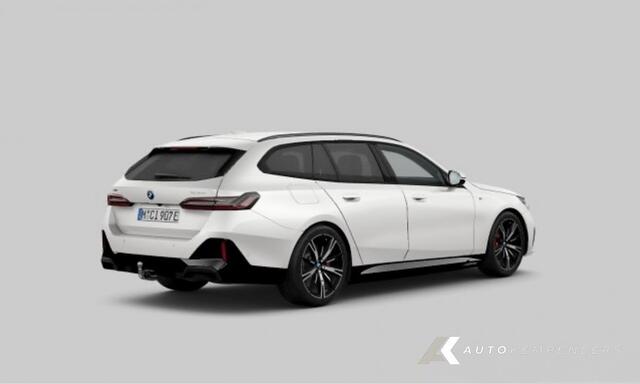 BMW 5-SERIE 530e xDrive M Sport Pro | Shadow | Head-Up | H/K | Driving Ass. Plus | Trekhaak | 20' Inch |