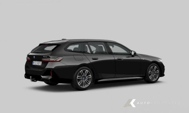 BMW 5-SERIE 530e xDrive M Sport | Trekhaak | Head-Up | 360° camera | Keyless entry | Adapt. led |