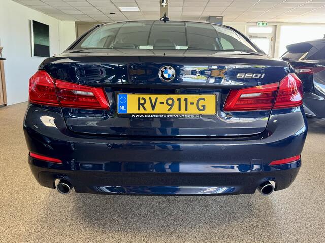 BMW 5-SERIE 520i High Executive Camera, Navi, Comfort stoelen, Leder, PDC, 88DKM!