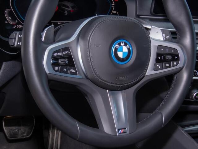 BMW 5-SERIE Touring 530e xDrive M-SPORT ** LASER, LEDER, PANORAMA, TREKH, HuD, HiFi, 19-inch LMV ** ¤ 38.700,= onder NP - Ex-BMW AG ** ** INFORMEER OOK NAAR ONZE AANTREKKELIJKE FINANCIAL-LEASE TARIEVEN **