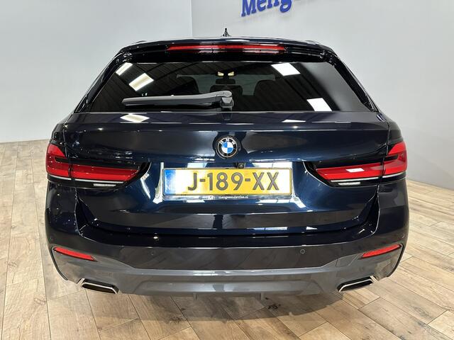 BMW 5-SERIE Touring 530i High Executive Edition M Sport | Laser | Panorama | Virtual | Luchtvering | Leer | 360 Camera | Trekhaak | Head Up | Apple Carplay | Isofix | NAP |