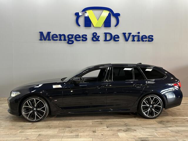 BMW 5-SERIE Touring 530i High Executive Edition M Sport | Laser | Panorama | Virtual | Luchtvering | Leer | 360 Camera | Trekhaak | Head Up | Apple Carplay | Isofix | NAP |