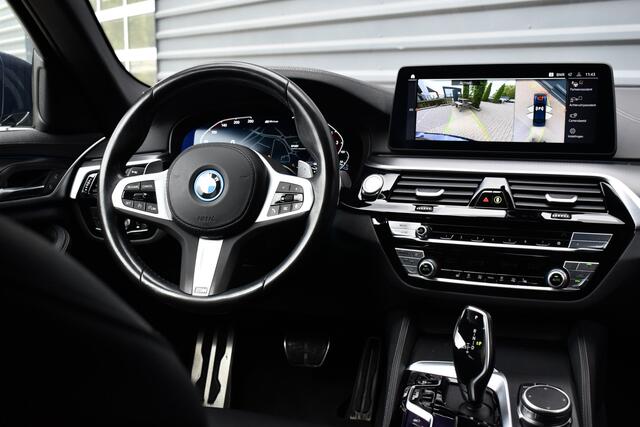 BMW 5-SERIE 545e xDrive 394pk M Sport Plus | Laserlight | 20'' Velgen | 360 Camera | Comfort Zetels | Head-Up |