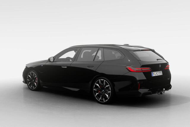 BMW 5-SERIE Touring 530e M Sport Edition | M Sport Pro | Innovation Pack | Travel Pack | Comfort Pack