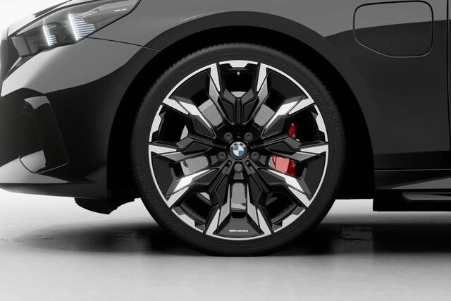 BMW 5-SERIE Touring 530e M Sport Edition | M Sport Pro | Innovation Pack | Travel Pack | Comfort Pack