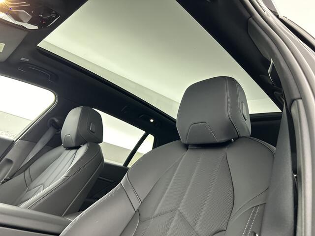 BMW 5-SERIE Touring 530e/M-Pakk/Pano/Trekh/Leder/20"/BTW/Ned.Auto