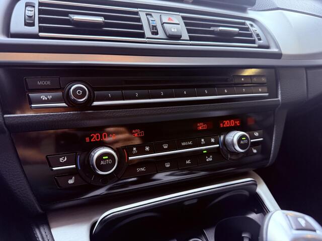 BMW 5-SERIE Touring 520i M Sport Edition Pano/Comfort/NL Auto