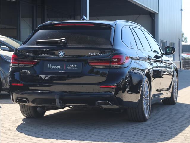 BMW 5-SERIE 530e xDrive High Executive I Leder I Trekhaak I Camera