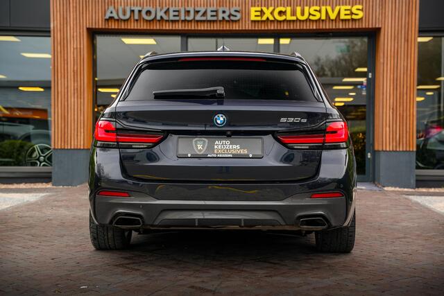 BMW 5-SERIE Touring 530e M-Pakket Panodak ACC Leer Camera Stoelverw. HUD Keyless Dode Hoek