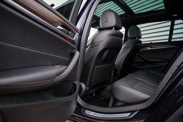 BMW 5-SERIE Touring 530e M-Pakket Panodak ACC Leer Camera Stoelverw. HUD Keyless Dode Hoek