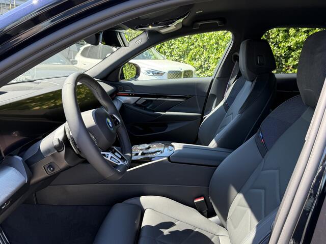 BMW 5-SERIE 530e | M-Sport Pro | 20'' | Harman/Kardon | Elek. stoel. | Park. Plus | Stoelvent. | Trekhaak | Stoelverw. voor/achter | Driv. Ass.