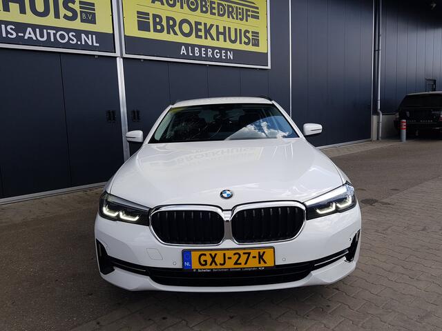 BMW 5-SERIE Touring 520d Business Edition Plus