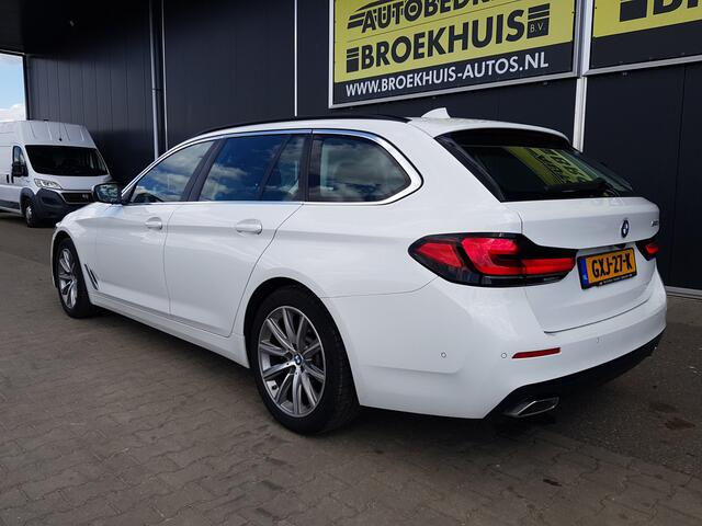 BMW 5-SERIE Touring 520d Business Edition Plus