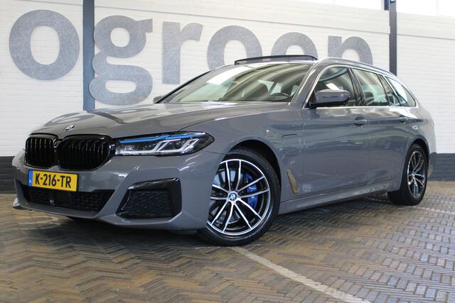 BMW 5-SERIE Touring 530e High Executive M-sport | Incl. 12 maanden garantie | Assisted driving | 360° camera | Stoel/stuur verwarming | Stoelventilatie | Schuif/kantel dak | Apple carplay/Android auto | Virtual cockpit | Harman/Kardon audio |